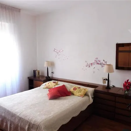 Genna Apartment